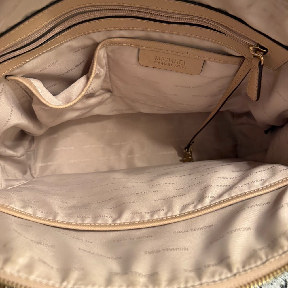 MICHAEL KORS TOTE BEIGE - Picture 9 of 15